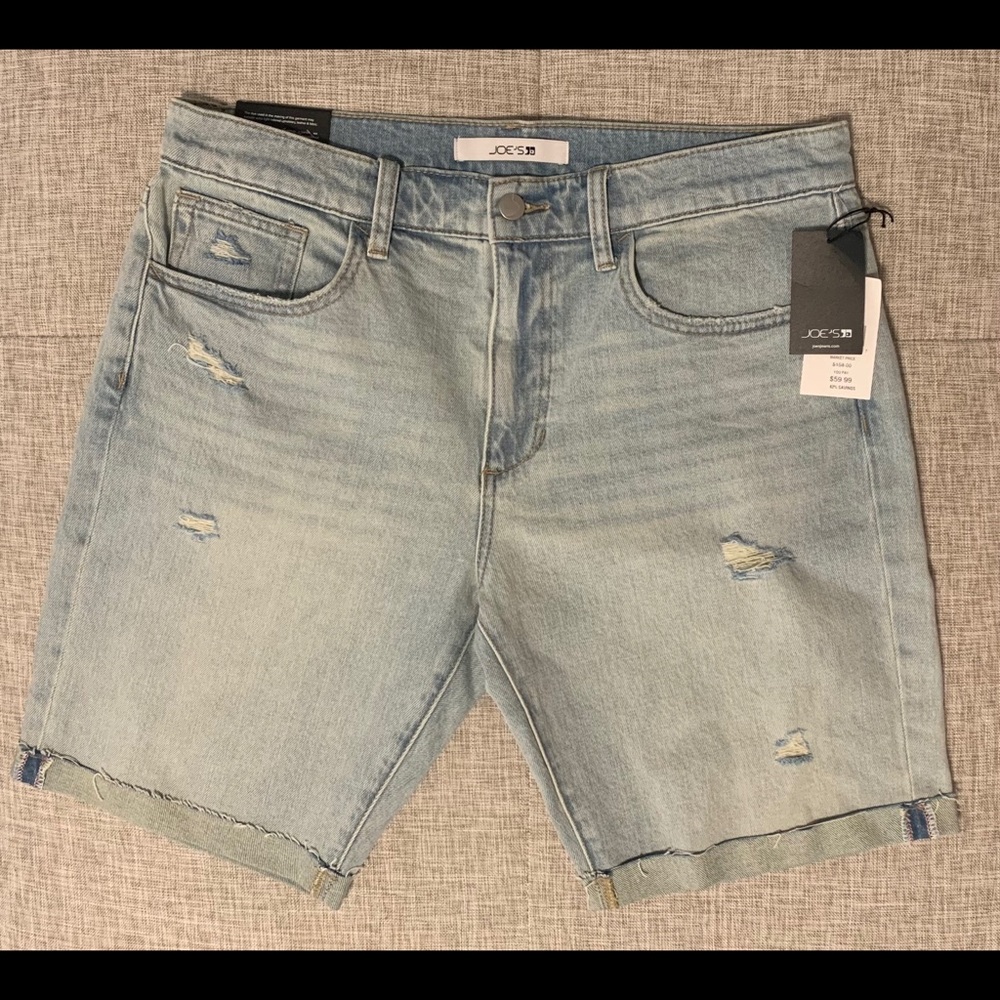Joe’s Jeans The Brixton Short. Size 32. Blue Jean Denim.